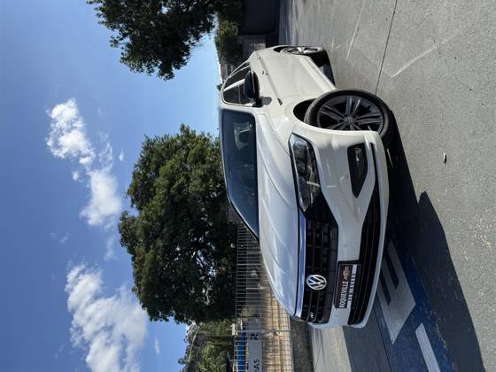 VOLKSWAGEN JETTA 1.4 250 TSI TOTAL FLEX R-LINE TIPTRONIC
